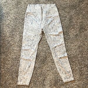 GAP Gray and White Floral Leggings